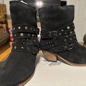 Joe Browns Ladies black boots